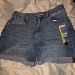 Brand new waisted jean shorts